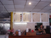 中心街メーハードで朝食タイム